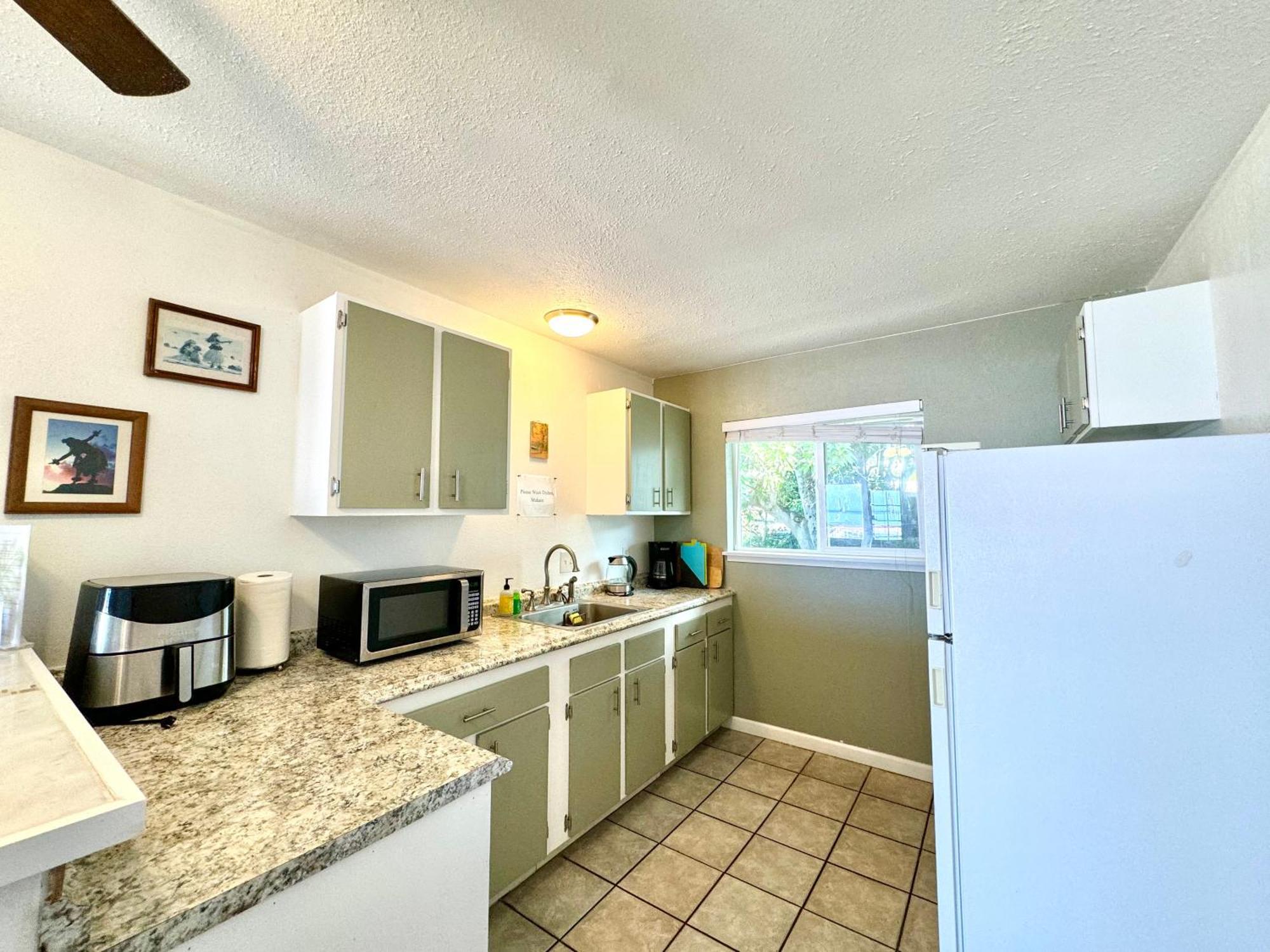 Mailan Hale Apartment Kailua-Kona Exterior photo